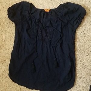 🔴4/$12 Peasent shirt